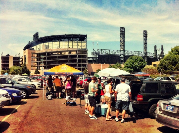 Guaranteed Rate Field Parking Tips