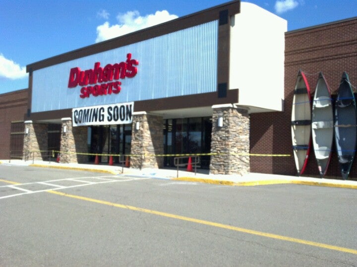Dunham's Sports, 300 Schuylkill Mall, Frackville, PA, Sporting Goods