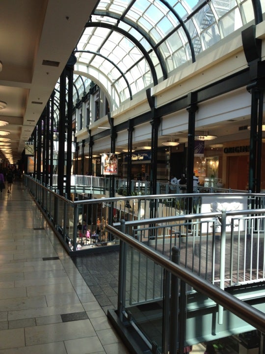 Circle Centre Mall, 49 W Maryland St