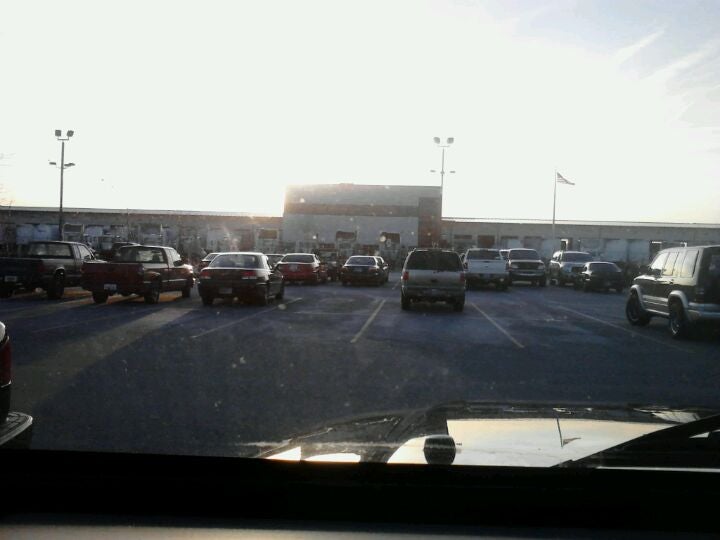 Dayton Freight Lines, 800 Commerce Parkway South Dr, Greenwood, IN