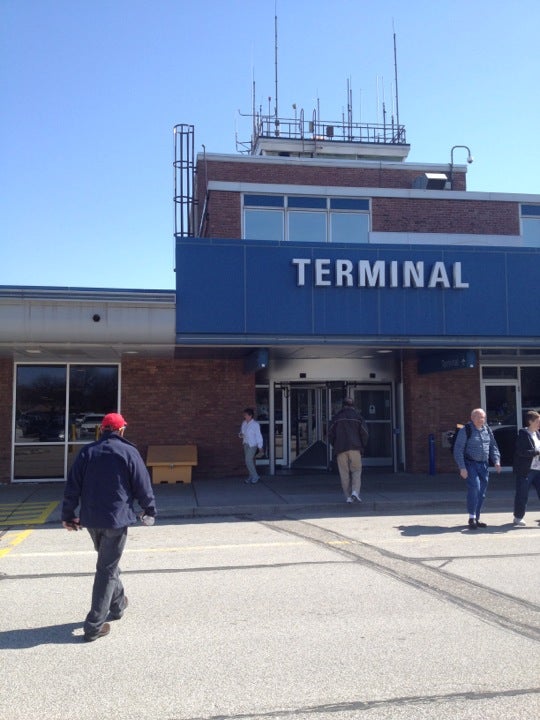 Erie International Airport/Tom Ridge Field (ERI), 4411 W 12th St