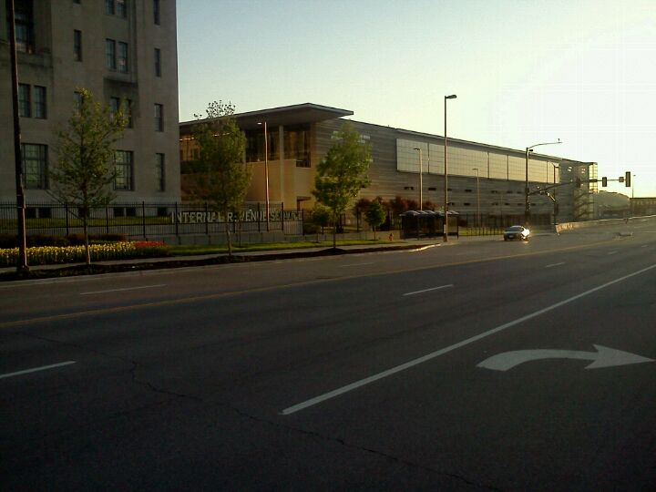 Internal Revenue Service, 333 W Pershing Rd, Kansas City, MO