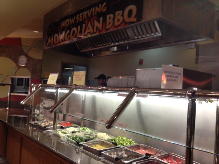 Sumo Asian Buffet & Grill, 21610 Victory Blvd, Los Angeles, CA, Buffet