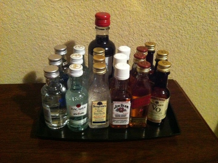 Dobbins Inns, 1295 Barracks Ave, Bldg 800, Marietta, GA, Hotels