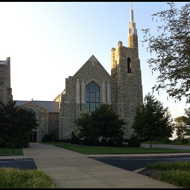 Covenant Presbyterian Church 33 Burton Hills Blvd Nashville TN