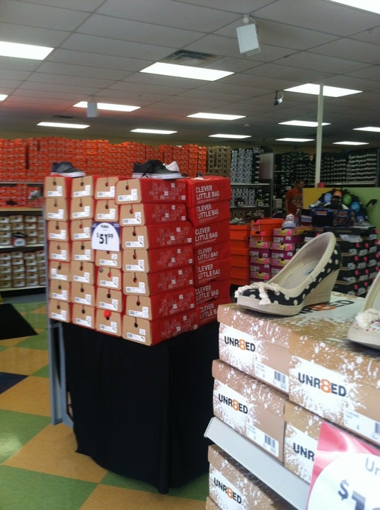 Shoe Carnival at Rio Grande Valley Premium Outlets® - A Shopping Center in  Mercedes, TX - A Simon Property