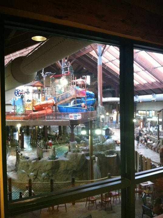 Six Flags Great Escape Lodge & Indoor Waterpark, 89 Six Flags Dr