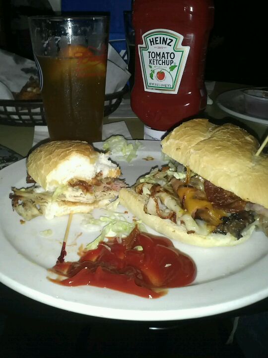 Bleachers Sports Grill, 1010 Murfreesboro Rd, Ste 118, Franklin, TN