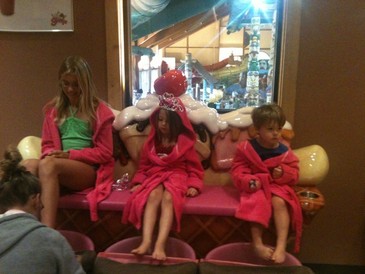 Scooops Kid Spa at Great Wolf Lodge, 4600 Milan Rd, Sandusky, OH