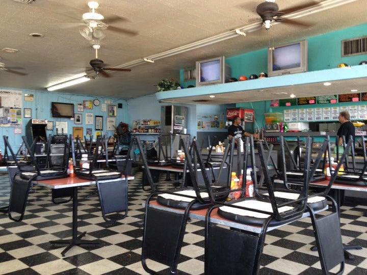 Jumbo's, 7501 NW 7th Ave, Miami, FL, Family restaurants - MapQuest