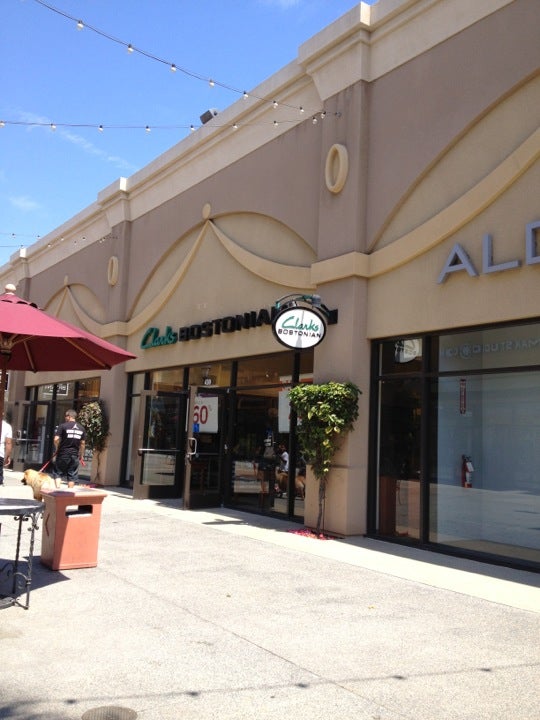 Las Americas Premium Outlets, 4211 Camino de la Plaza, San Diego, CA,  Shopping Centers & Malls - MapQuest