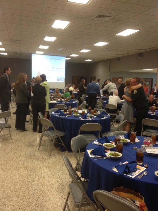 Gardens CLOSED, 109 E Dixie Ave, Leesburg, FL MapQuest