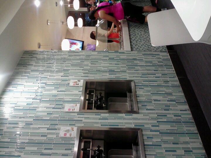 Tutti Frutti Frozen Yogurt, 8200 Stockdale Hwy Ste M, Bakersfield, CA