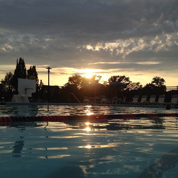 Victory Lakes Swimming Pool, 12608 Victory Lakes Loop, Bristow, VA
