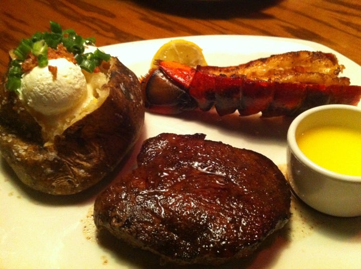 Outback Steakhouse, 365 Elden St, Herndon, VA MapQuest
