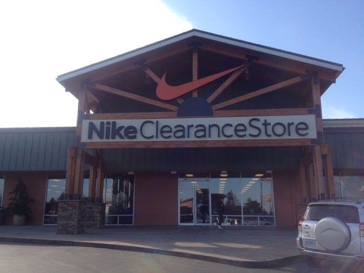 Nike Clearance Store - Grand Mound, Washington 
