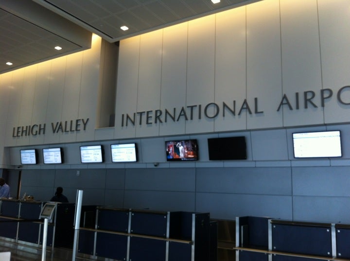 Lehigh Valley Int'l Airport, 3311 Airport Rd, Hanover Twp, Pennsylvania ...