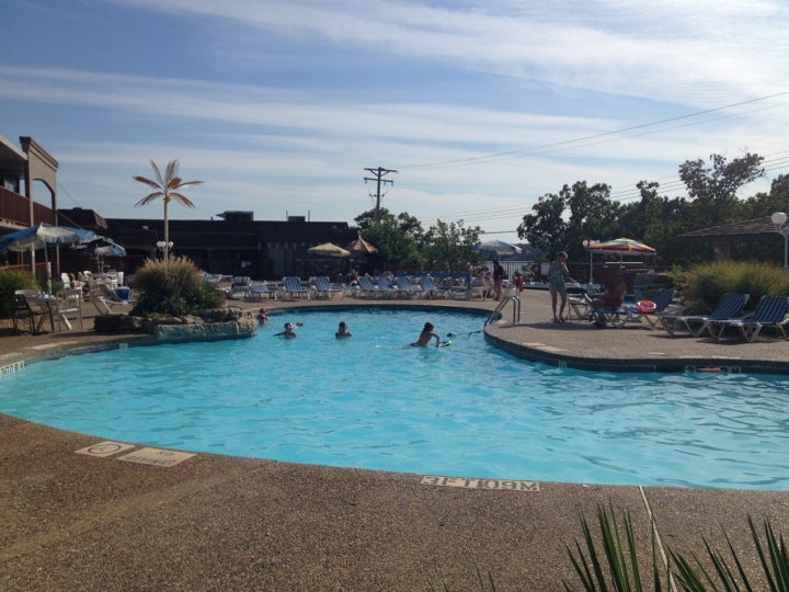 The Resort at Port Arrowhead, 3080 Bagnell Dam Blvd, P.o. Box 1930