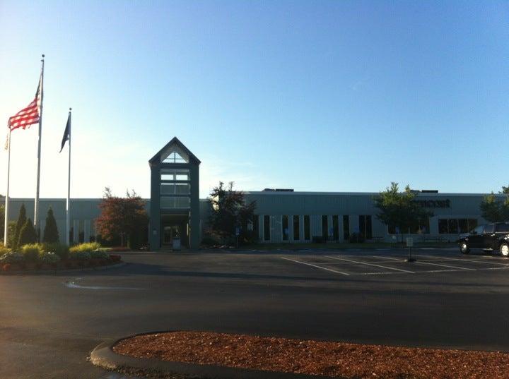 Xfinity, 676 Island Pond Rd, Manchester, NH MapQuest