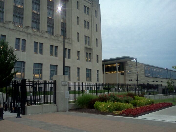 US Internal Revenue Service, 333 W Pershing Rd, Kansas City, MO