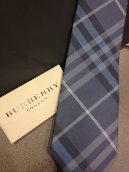 Burberry, 4200 Conroy Road, The Mall at Millenia, Orlando, FL, Clothing  Retail - MapQuest