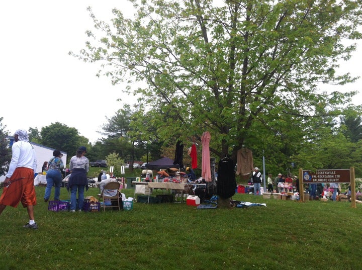 cockeysville-flea-market-greenside-dr-cockeysville-md-vintage