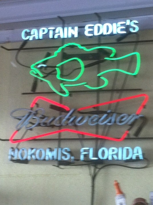 Captain Eddie's Seafood Bar, 107 Colonia Ln E, Nokomis, FL, Eating