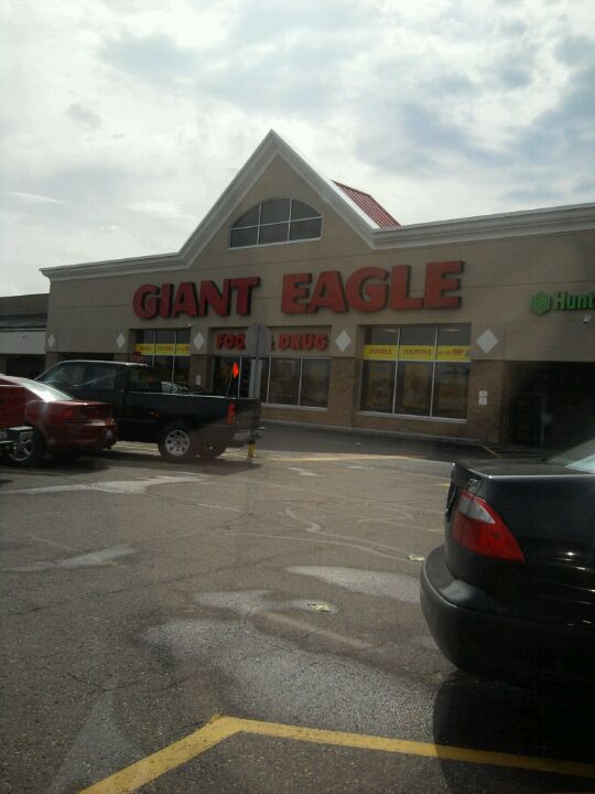 Giant Eagle Pharmacy 230 Howe Ave 