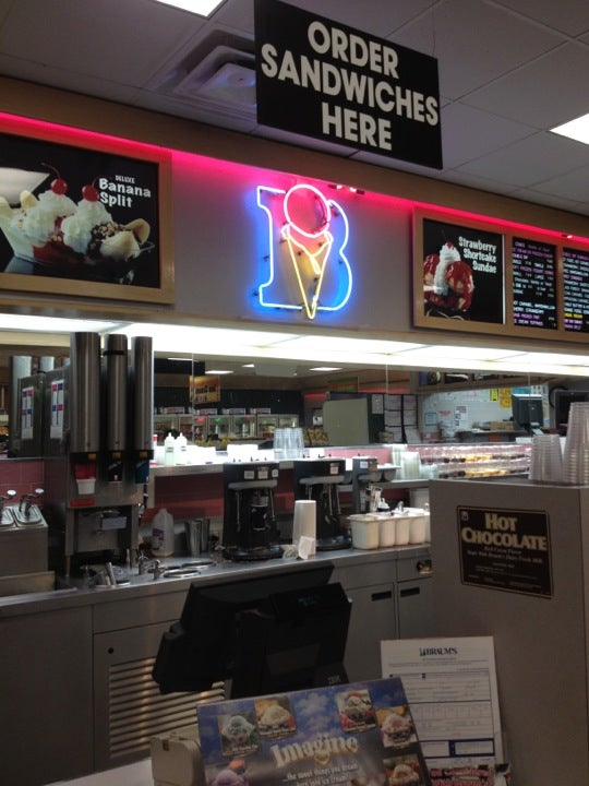 Braum's, 861 W Pipeline Rd, Hurst, TX, Eating places - MapQuest