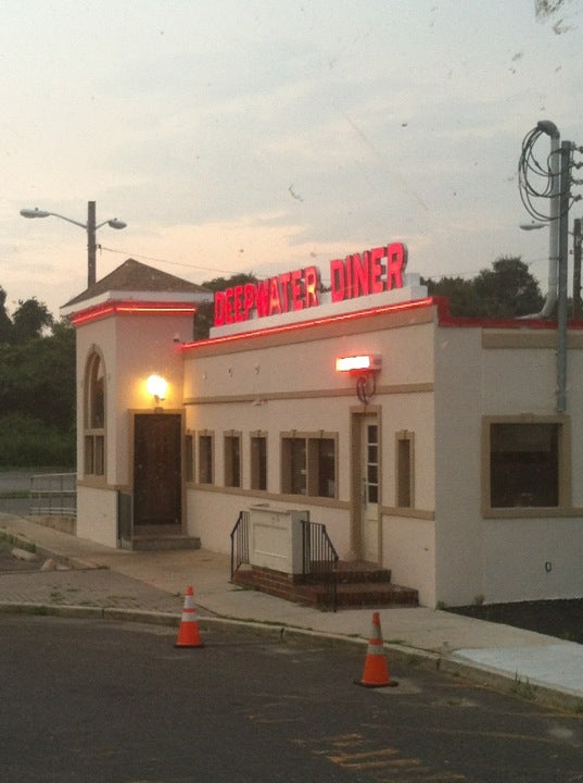 Deepwater Dinner, 449 US Highway 130, Carneys Point, NJ, Diner MapQuest