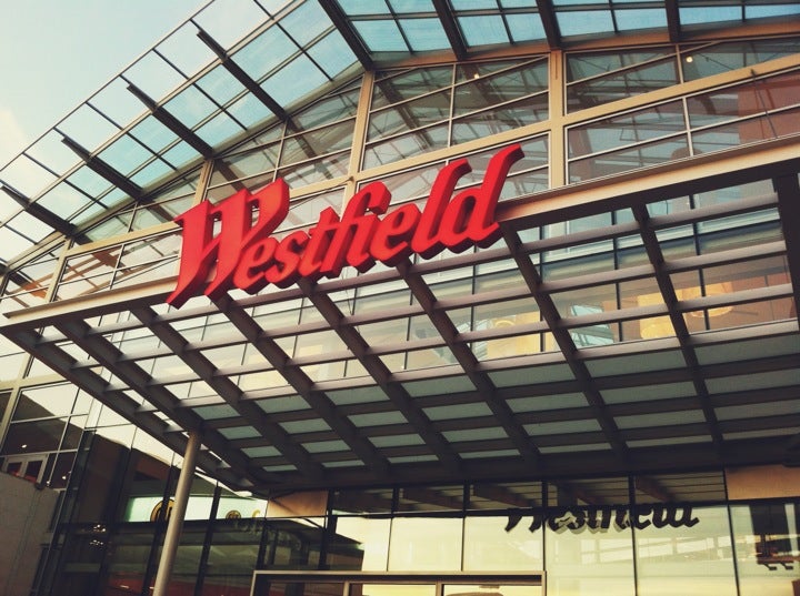 Westfield Galleria at Roseville, 1151 Galleria Blvd, Roseville, CA, Parking  Garages - MapQuest