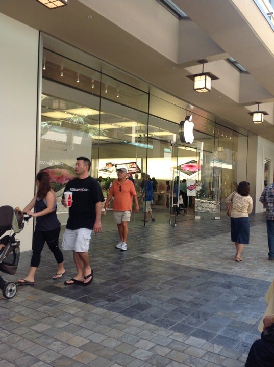 Fashion Island - Apple Store - Apple