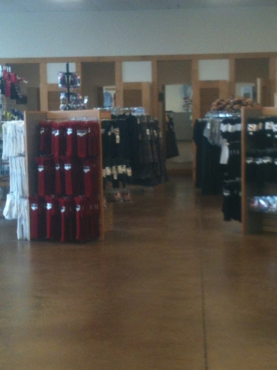 Best Uniforms in Wilburn, Kansas MapQuest