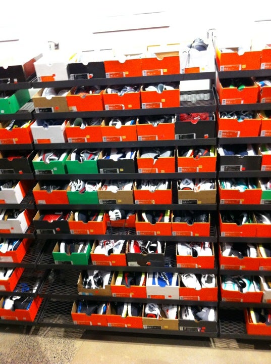 Nike factory discount parramatta road