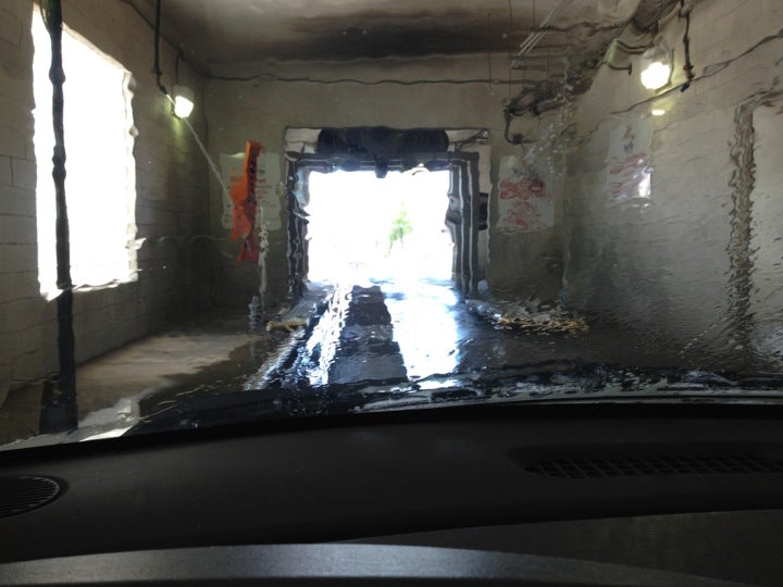 River City Car Wash CLOSED, 645 Harbor Blvd, West Sacramento, CA