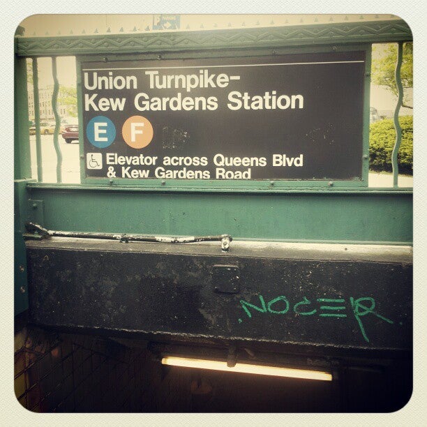 MTA Union TurnpikeKew Gardens Subway Station, Union Turnpike, New