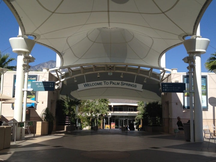 Palm Springs International Airport (PSP), 3400 E Tahquitz Canyon Way