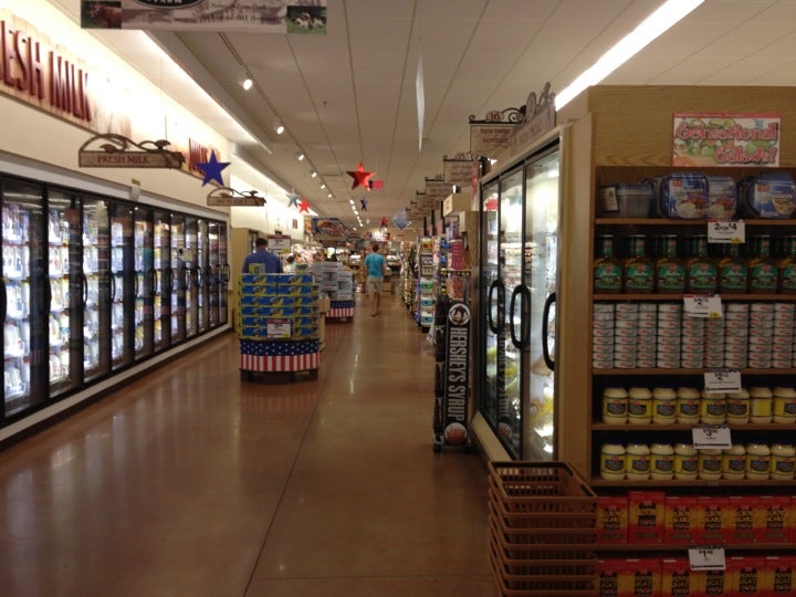 Big Y World Class Market, 10 Pleasant St, Lee, Town of, MA, Grocery Stores  - MapQuest