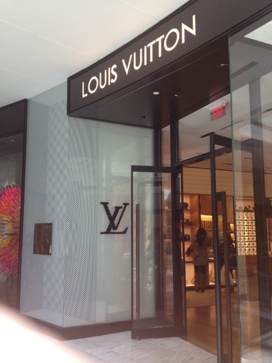 Louis Vuitton Garden State Mall