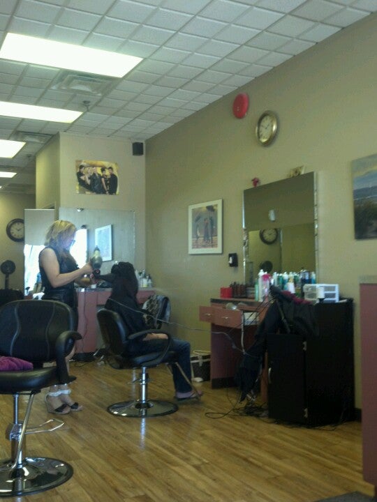 Cheap Haircut in Islip. Lemon Tree Hair Salon.