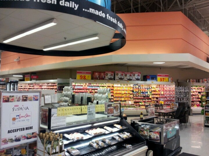 HEB, 5425 South Staples Street, Moore Plaza, Corpus Christi, TX